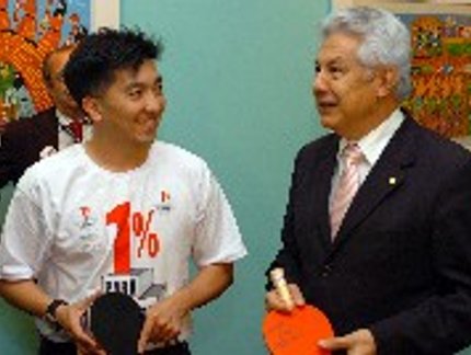 PARLAMENTARES SE COMPROMETEM EM AUMENTAR O ORÇAMENTO PARA O ESPORTE