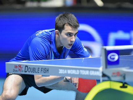 Hugo Calderano avança invicto à semifinal do Grand Finals do Circuito Mundial