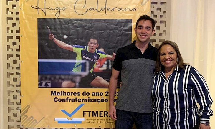 Hugo Calderano e Rosiane Vianna na festa de entreg