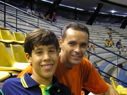 LUCAS PAULINO SONHA COM SUL-AMERICANO