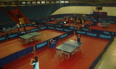 O PALCO JÁ ESTÁ ARMADO
