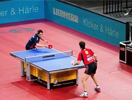 Liga Alemã: Hugo Calderano reencontra Timo Boll em dia de classificação para o Ochsenhausen