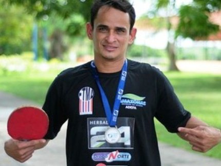Mesatenista paralímpico do AM conquista sua quinta medalha no Circuito Nacional