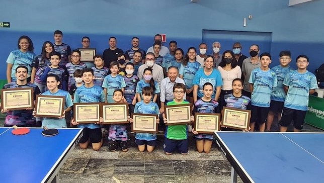 Atletas do Yara Clube recebem os votos de congratu