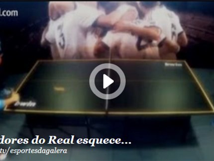 Astros do Real Madrid se divertem jogando Tênis de Mesa