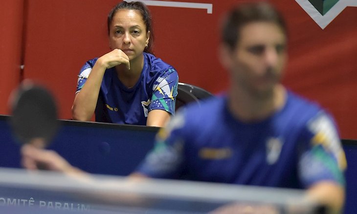 Valesca Maranhão de olho no seu atleta Gabriel dur