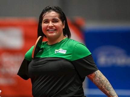 Histórico! Bruna Alexandre alcança primeira posição do ranking mundial na classe 10