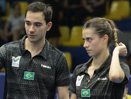 Hugo Calderano e Bruna Takahashi estreiam nesta quarta-feira no WTT Finals