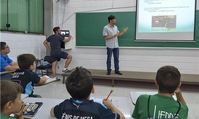 PELOS ESTADOS – Palestras em clínica internacional de Marília emocionam e trazem conhecimento aos alunos