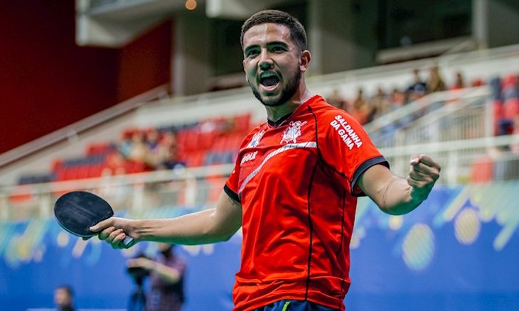 Guilherme Teodoro comemora o título do absoluto A 