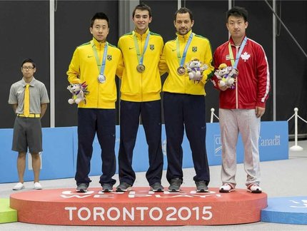 Prestes a jogar Olimpíada em casa, Hugo Calderano relembra ouros no Pan de Toronto