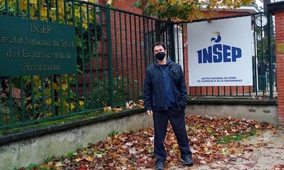 Técnico e sócio da Academia Rio Spin visita INSEP-Paris em busca das melhores práticas no tênis mesa