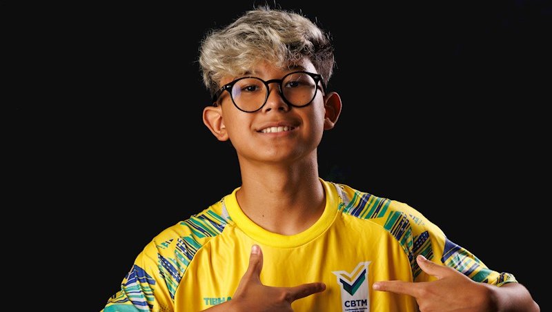 Felipe Okano representa o Brasil na Espanha - Foto