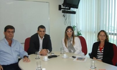 PRESIDENTE ALAOR SE ENCONTRA COM DIRETORES DA ESTÁCIO