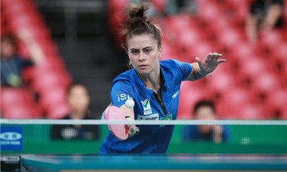 Bruna Takahashi é a primeira mesa-tenista brasileira a atingir o Top 50 no ranking mundial