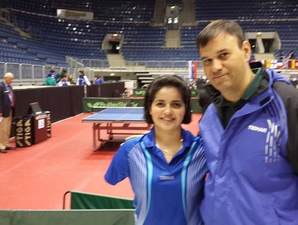 Bruna Alexandre é campeã invicta na classe 10 do Aberto da Eslováquia