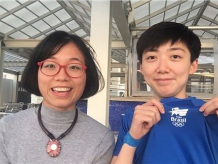 Lin Gui participa de gravações do 'Pula Muralha', da youtuber chinesa Sisi
