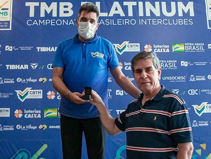 Filho de um dos maiores jogadores da modalidade, Ricardo Kurdoglian obtém credencial de árbitro internacional: ‘Feliz pelo reconhecimento’