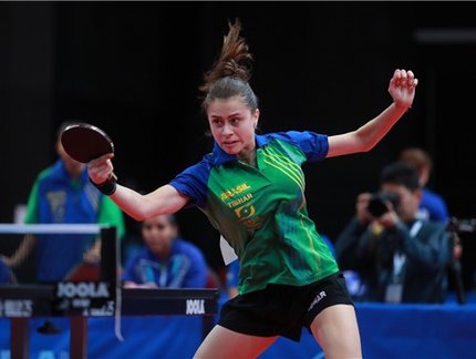 Mundial Juvenil: Depois de fase de grupos invicta, Bruna Takahashi bate romena e vai aos 32 avos de final no individual