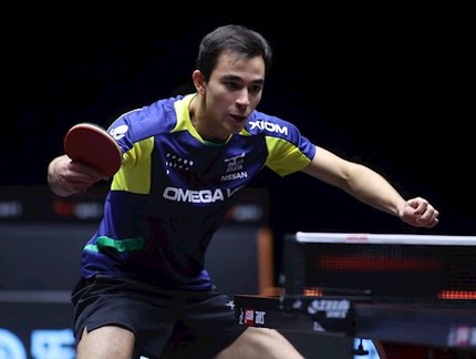 Hugo Calderano faz grande jogo contra chinês, mas se despede do WTT de Macau