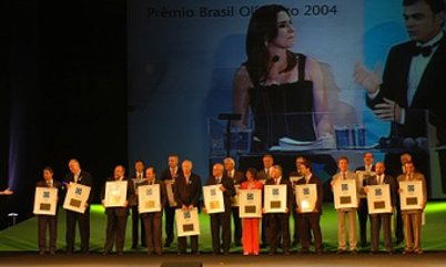 PRESIDENTES DE CONFEDERAÇÕES SÃO HOMENAGEADOS