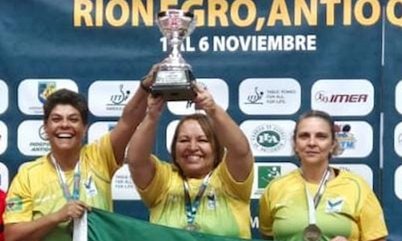 Equipe feminina veterana é campeã invicta no Pan-Americano Master de Rionegro
