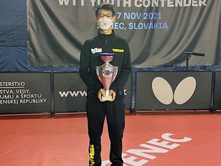 Marquem o nome dele! Leonardo Iizuka brilha e conquista mais um ouro, no sub-15 do WTT Youth Contender da Eslováquia
