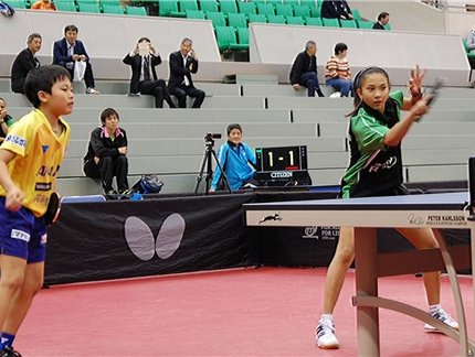 Giulia Takahashi fica com a medalha de bronze em duplas mistas no Desafio Mundial de Cadetes