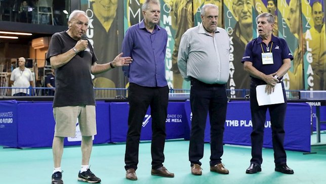 Da esquerda para a direita: Betinho, Renato Belisá