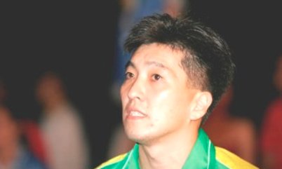 HUGO HOYAMA PERDE E SAI DA CLASSIFICATÓRIA