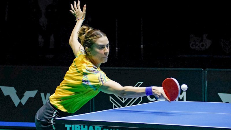Bruna Takahashi saiu da Arena Carioca 1 ovacionada