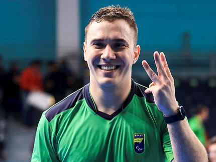 TÊNIS DE MESA NO PARAPAN – Paulo Salmin é tricampeão em Santiago e garante classificação antecipada para Paris