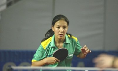 BATE-BOLA COM KARIN FUKUSHIMA