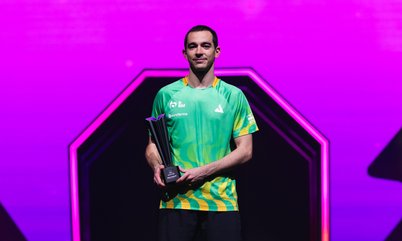Hugo Calderano é vice-campeão do WTT Champions Macau 2026