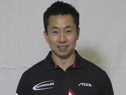 Gustavo Tsuboi é premiado como revelação de 2014 na Liga Alemã