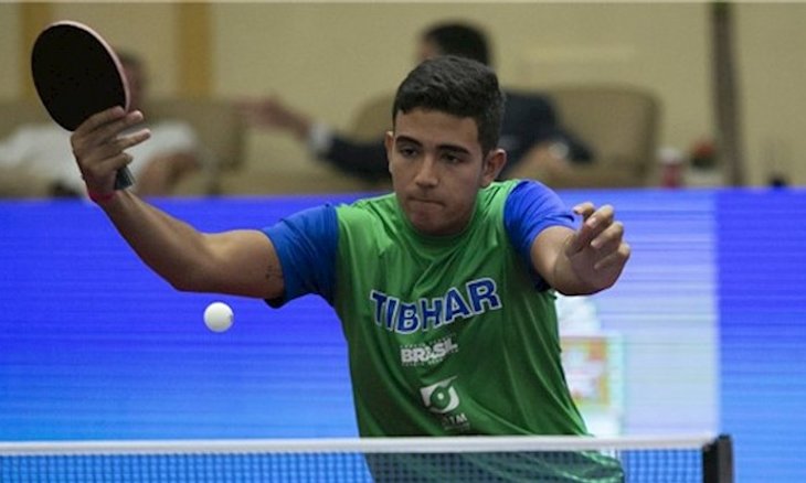 Guilherme Teodoro vence todos os jogos e tem o melhor desempenho entre os brasileiros no primeiro dia do Aberto da Espanha