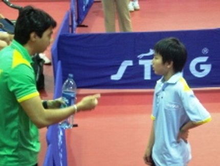INFANTIL MASCULINO PERDE E ESTÁ FORA DA BRIGA PELO OURO