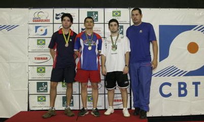 PÓDIO ABSOLUTO A MASCULINO
