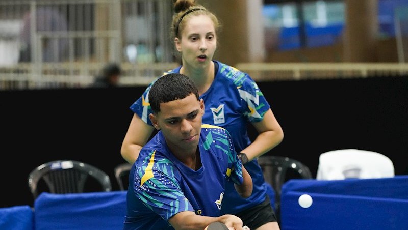 Gabriel Antunes e Danielle Rauen saíram na frente,