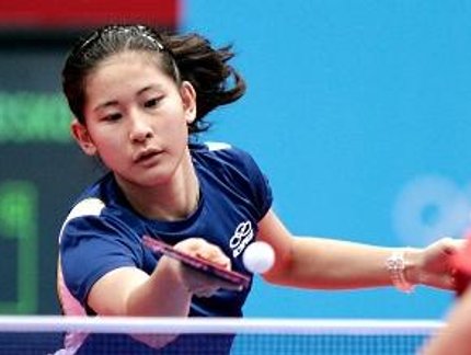 CAROLINE SEGUE FIRME NA LUTA PELO OURO NO JUVENIL