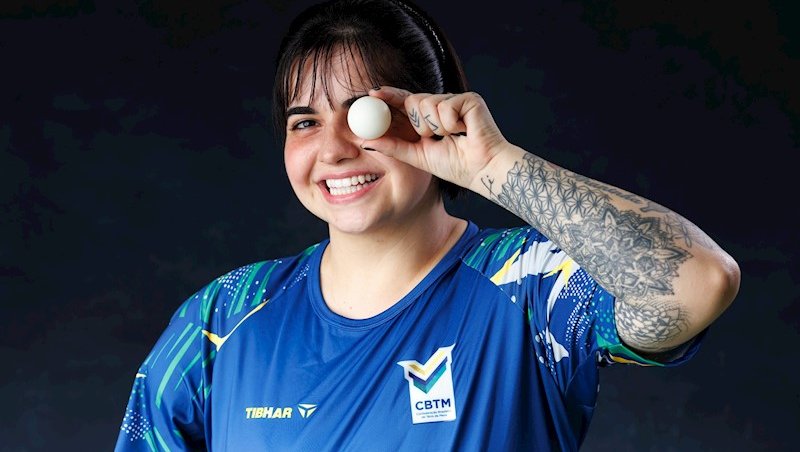 Bruna Alexandre vai em busca do sonho em Santiago.