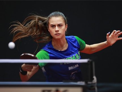 Mundial Juvenil: Bruna Takahashi para em japonesa nas oitavas de final
