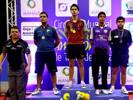 Caio Lobato leva a  medalha de ouro do Rating B para o Amapá