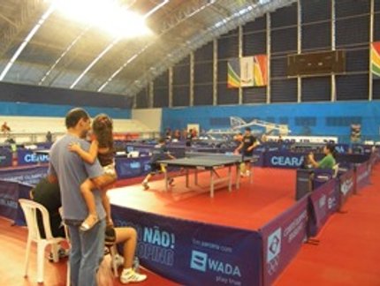 EVENTO ATRAI PEQUENA TORCEDORA
