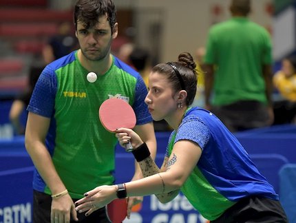 Israel Stroh e Jennyfer Parinos conquistam título em classe com pódio 100% brasileiro no Aberto Paralímpico ITTF Fa40