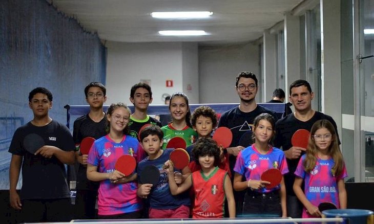 Participantes da avaliação de tênis de mesa Gran S