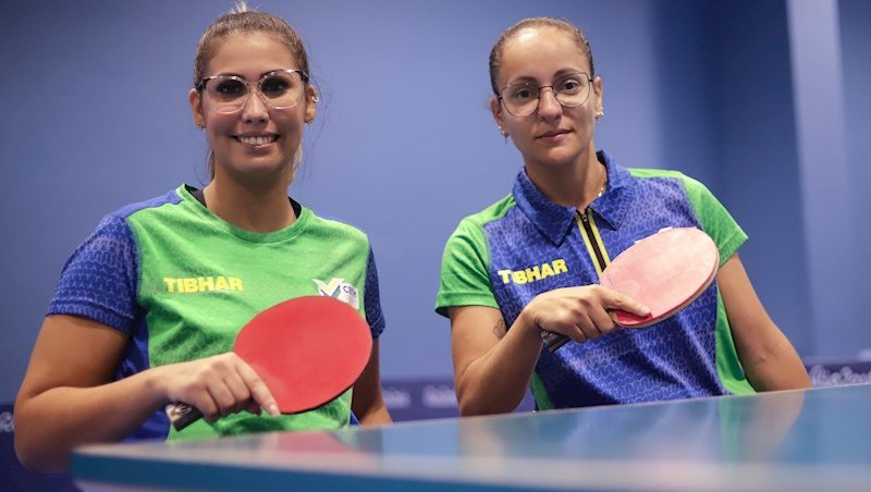 Joyce e Thais não perderem um set sequer na Classe