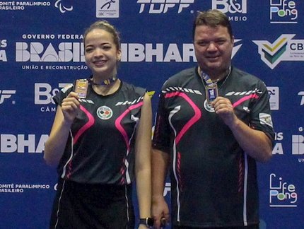 Emoção em família no TMB Platinum: formando dupla mista, Lincoln e Lethicia Lacerda, pai e filha, sobem juntos ao pódio