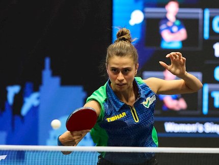 Bruna Takahashi iguala melhor campanha da carreira e conquista o bronze no WTT Contender da Tunísia