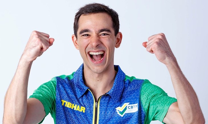 Hugo Calderano ganhou 400 pontos no WTT Contender 